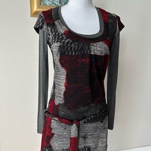 Sweater dress with belt